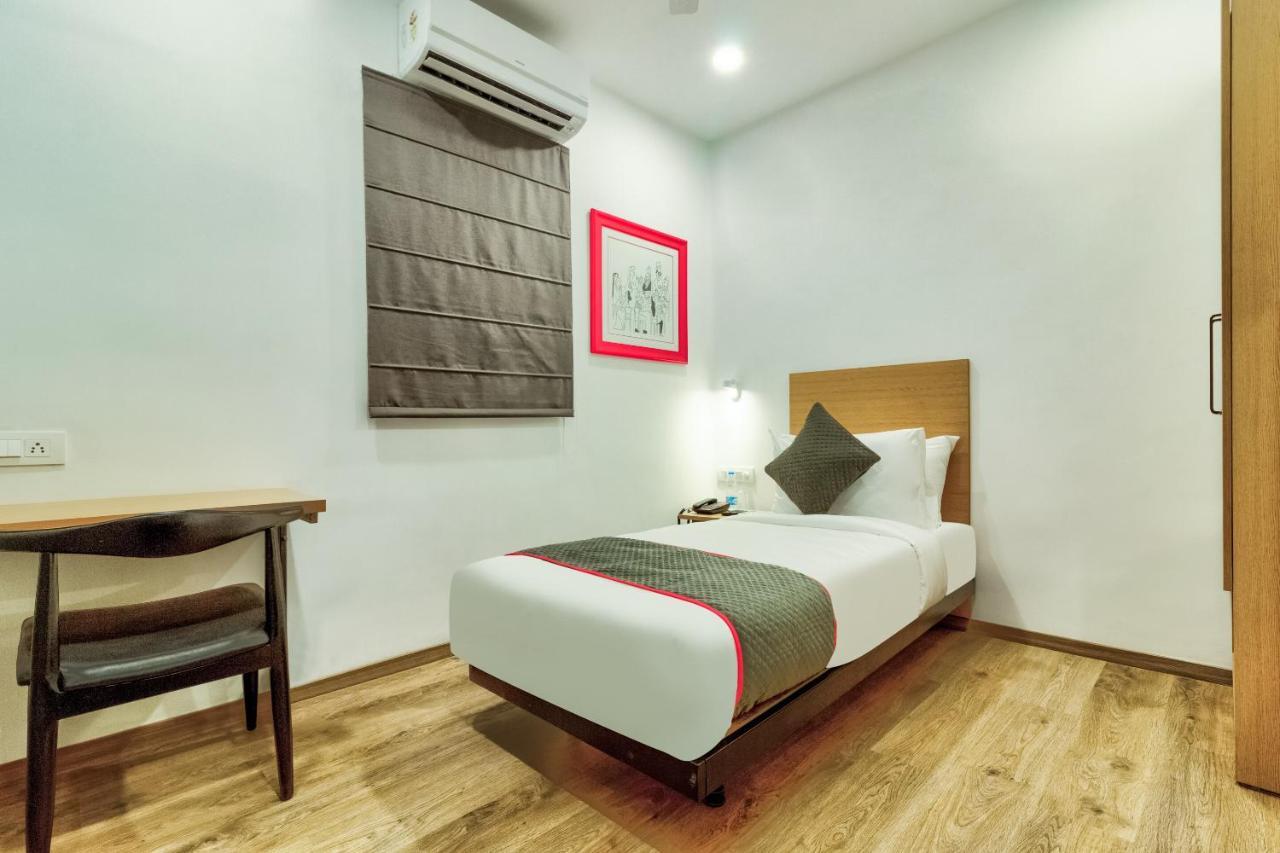 Oyo 78245 Collection O Hotel Crown Inn Navi Mumbai Exterior photo
