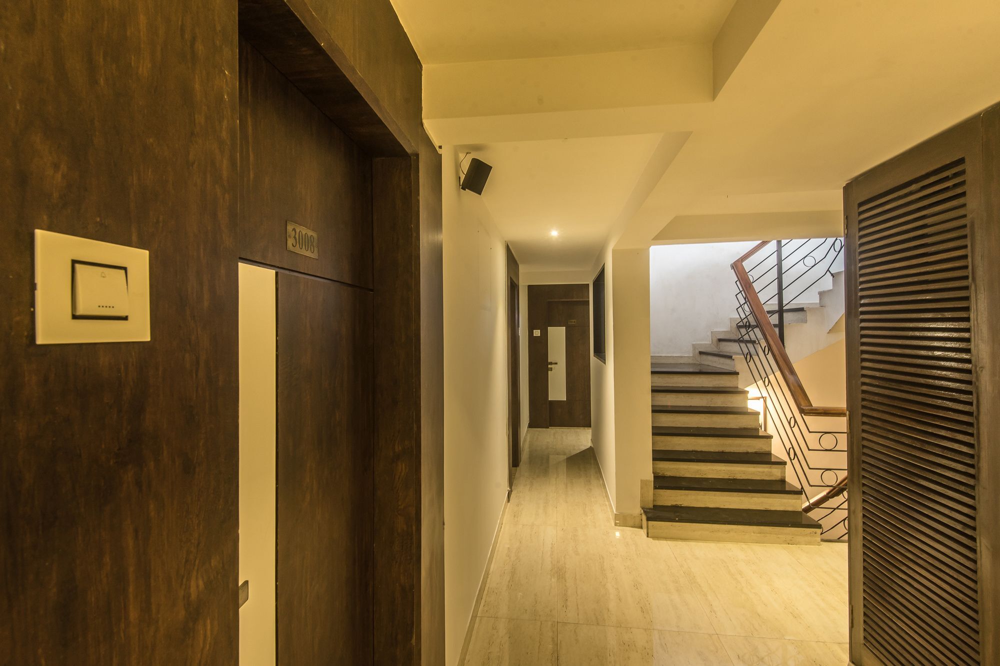 Oyo 78245 Collection O Hotel Crown Inn Navi Mumbai Exterior photo